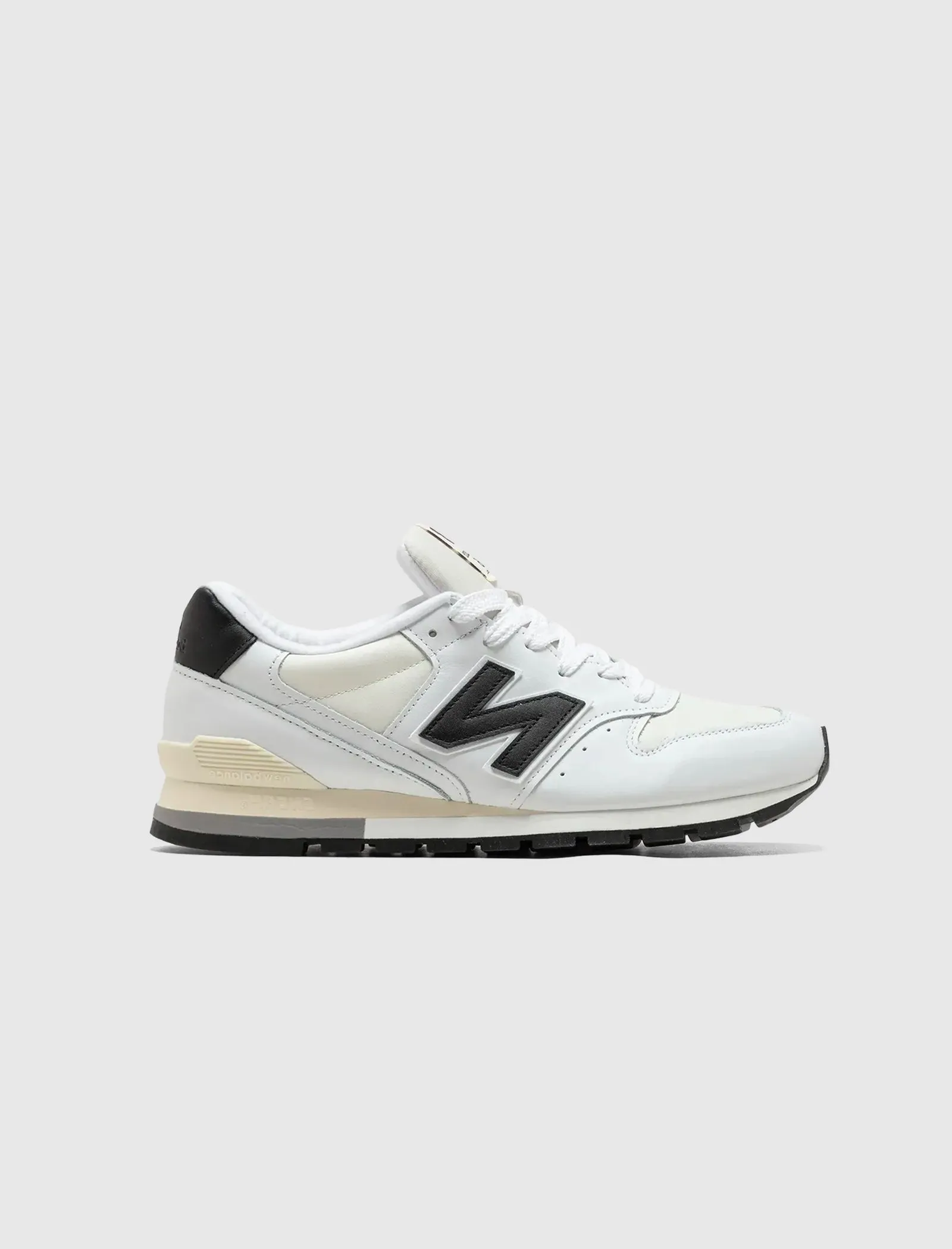 NEW BALANCE 996 MADE IN USA 