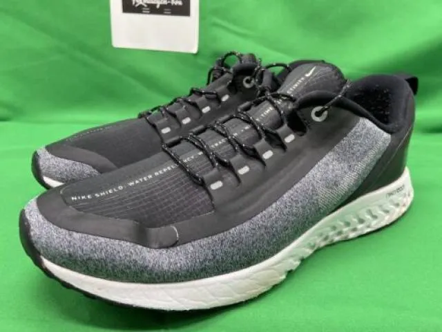 Nike Epic React Shield Black/White/Cool Grey AV4048-001 ...