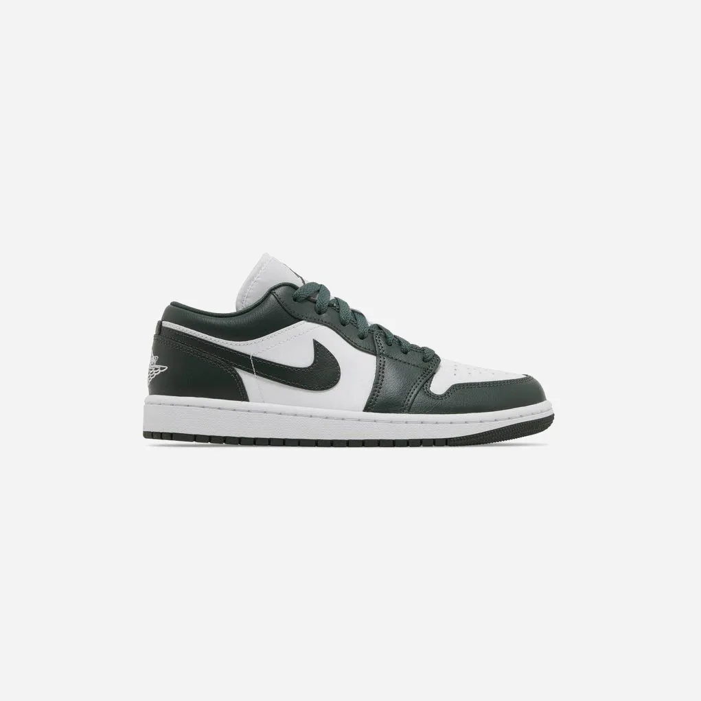 NIKE  JORDAN 1 LOW GALACTIC JADE