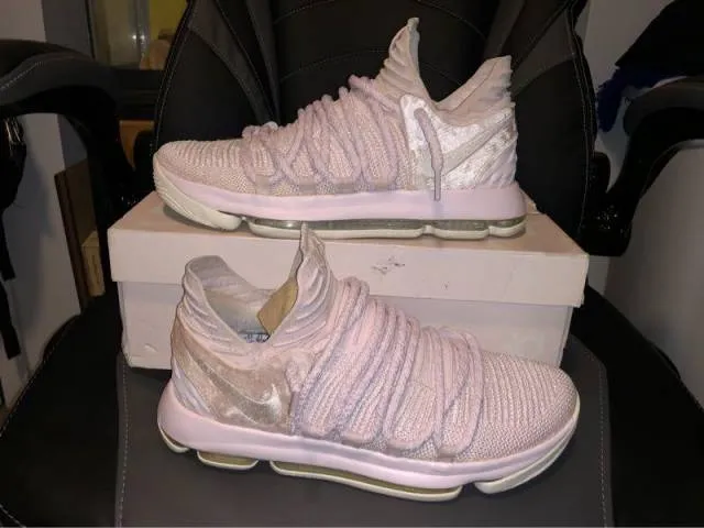 Nike KD 10 Aunt Pearl