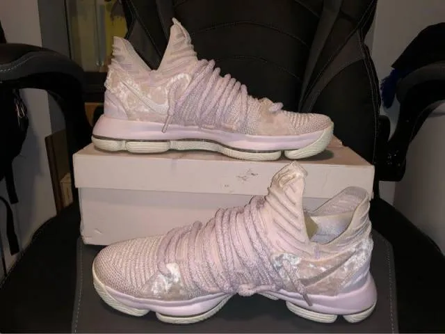 Nike KD 10 Aunt Pearl