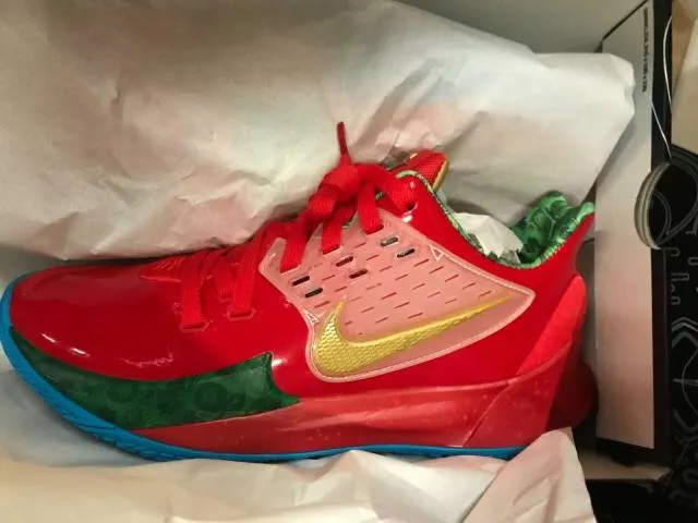 Nike Kyrie Low 2 Mr. Krabs