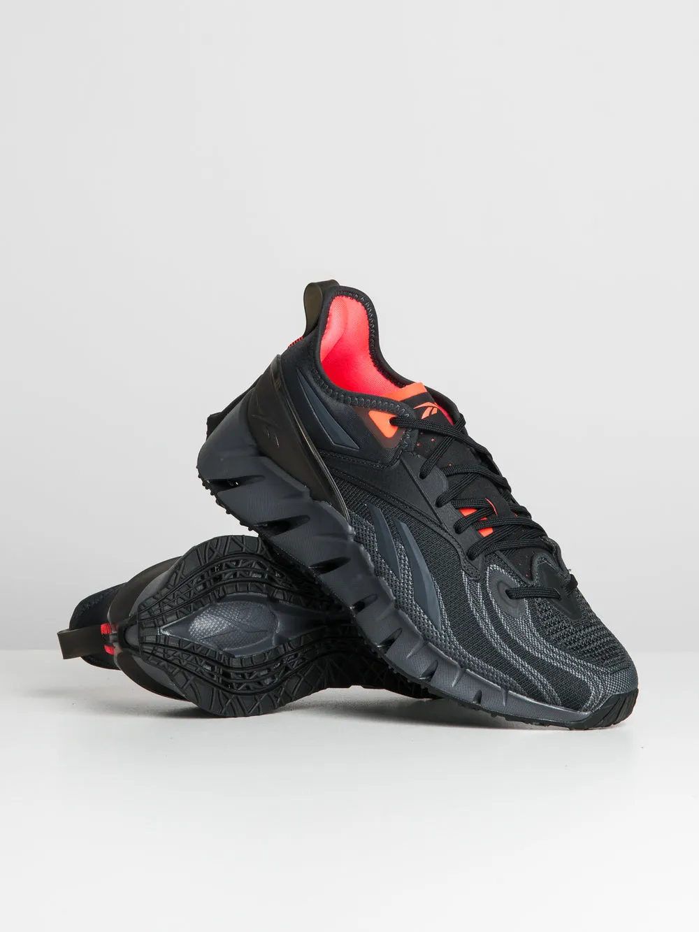 REEBOK MENS REEBOK ZIG KINETICA 3 - CLEARANCE