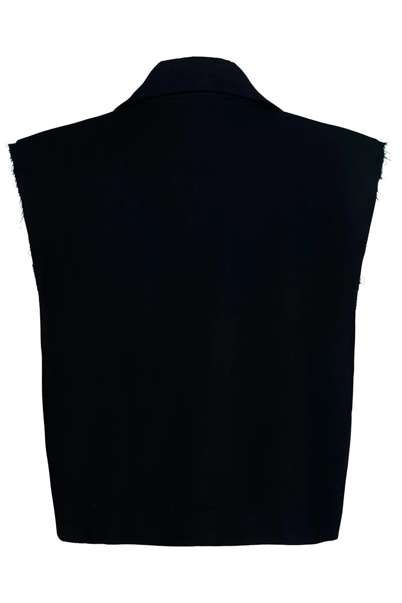 S241366 | Navy | Vest fra Sofie Schnoor