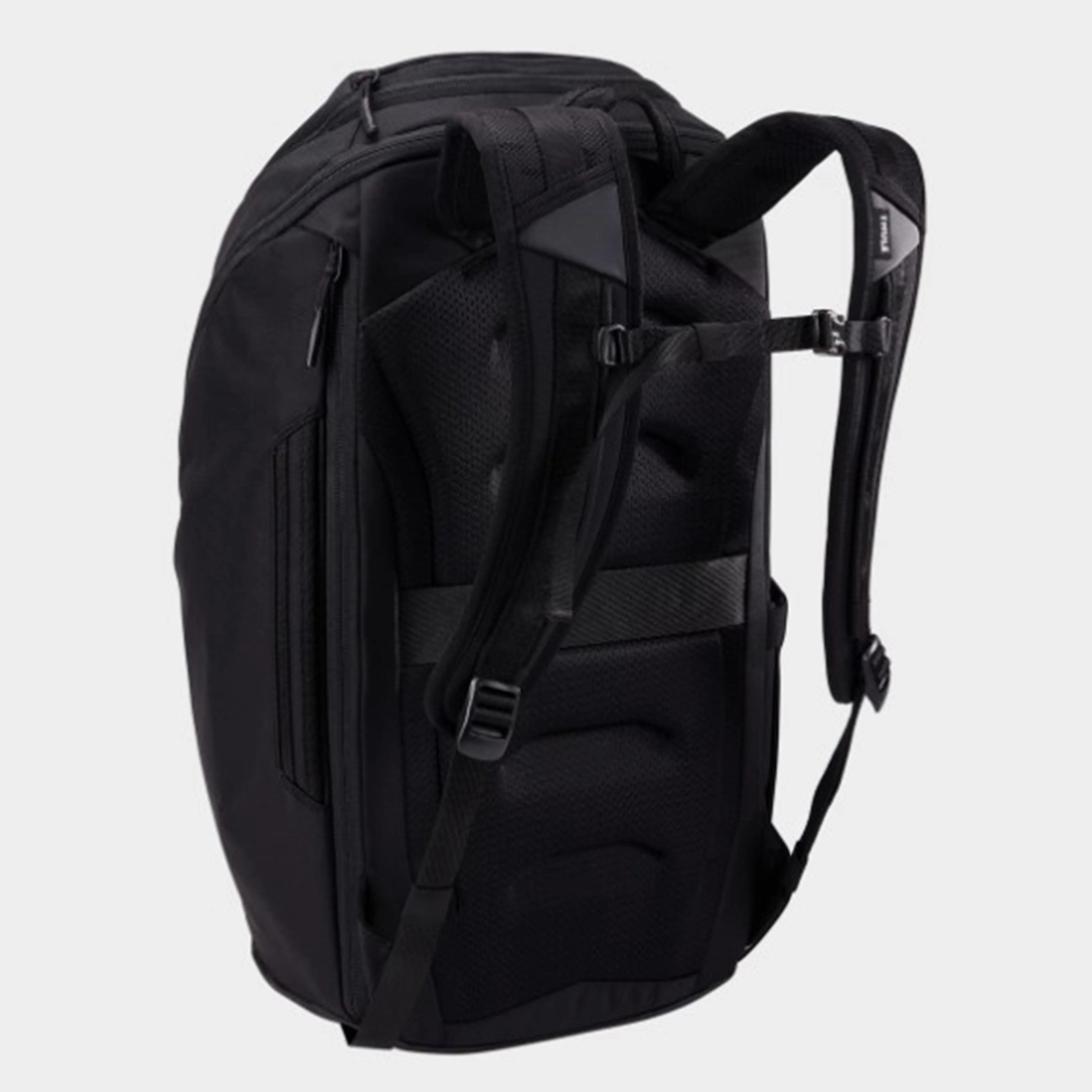 Thule Chasm Backpack 26L | Ultimate Outdoors