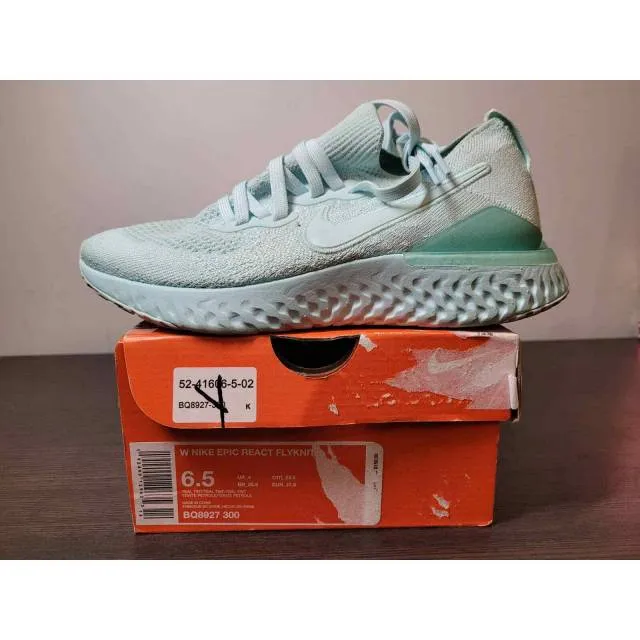 Women's Nike Epic React Flyknit Teal Running Sneakers si...